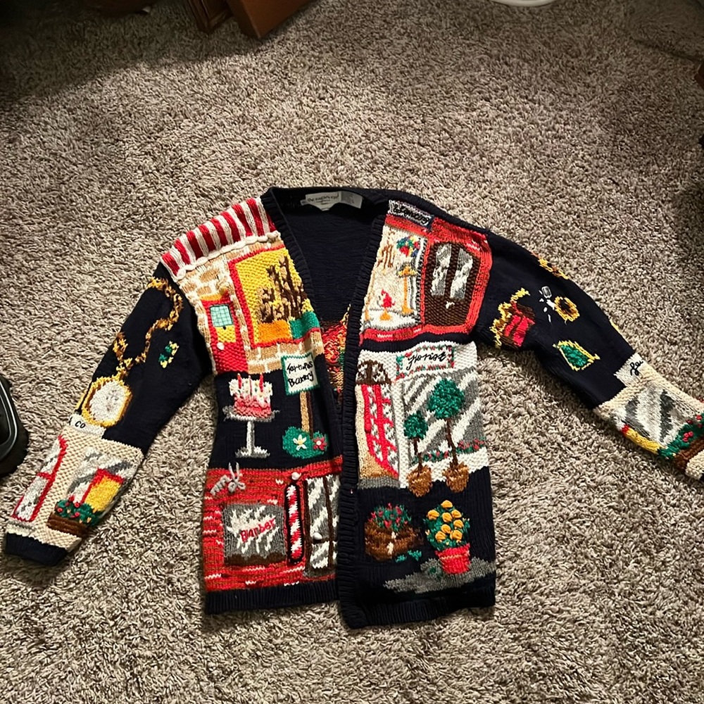 The Eagle’s Eye Hand Knit Sweater - XL.